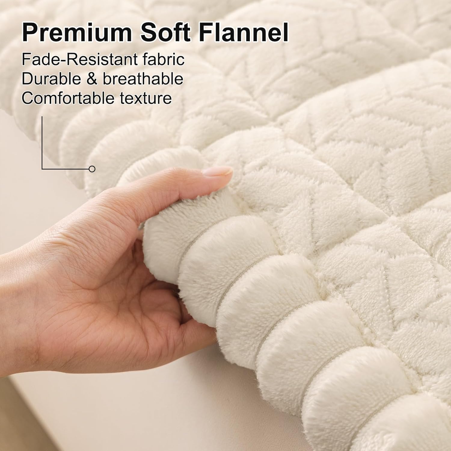 Detalle de Smiry Non-Slip Fuzzy Couch Covers for Dogs (Beige) for 3-Cushion Sofas, Washable Slipcovers