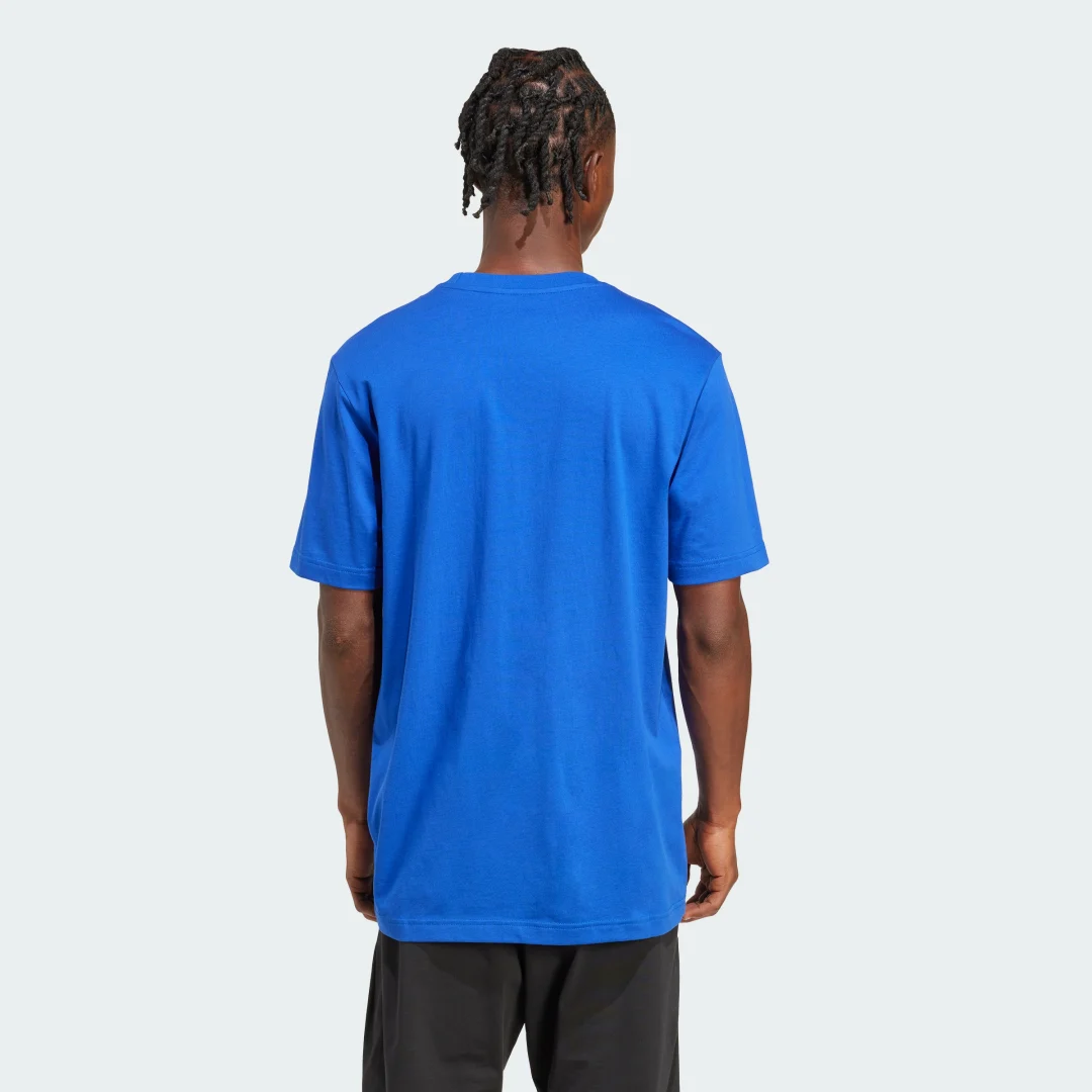 Detalle 2 de Adidas camiseta retro azul con diseño futurista