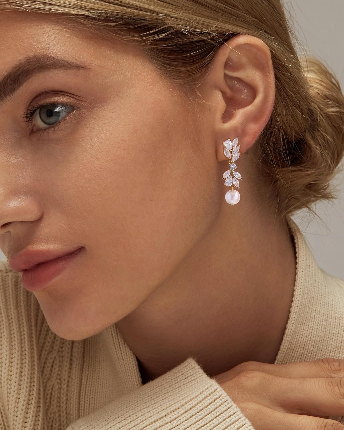 Detalle 1 de SELFROSE Drop Earrings, 14K Gold-Plated