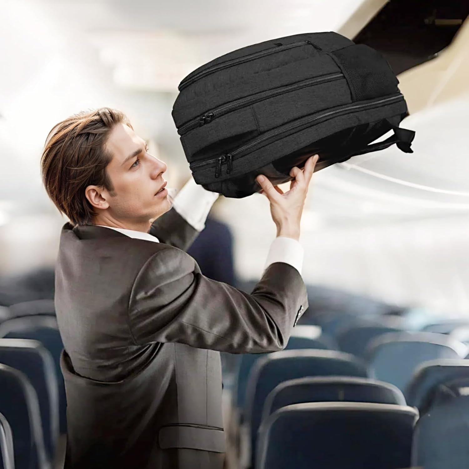 Thumbnail 6 de MATEIN MATIN Sac à dos pour ordinateur portable 17 pouces, 30 L, imperméable et anti-vol (USB, sangle bagage) – Noir