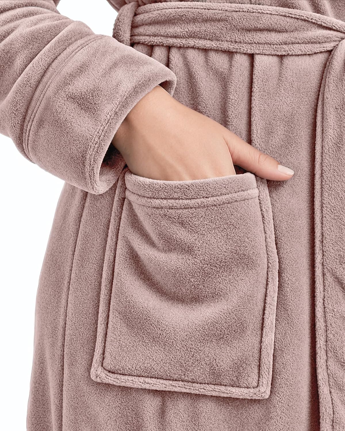 Detalle de NY Threads morgonrock för dam med huva i mjuk fleece, fickor och skärp