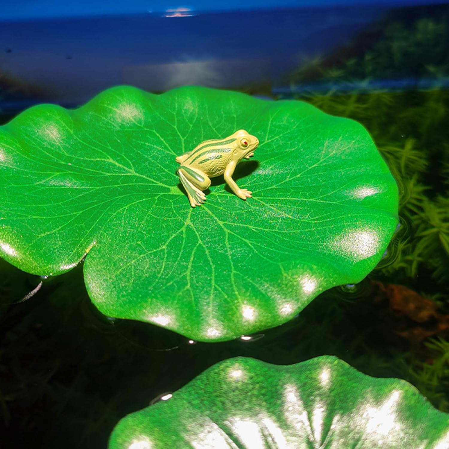 Thumbnail 5 de MaoMaoCha 8 Pcs Artificial Pond Plants