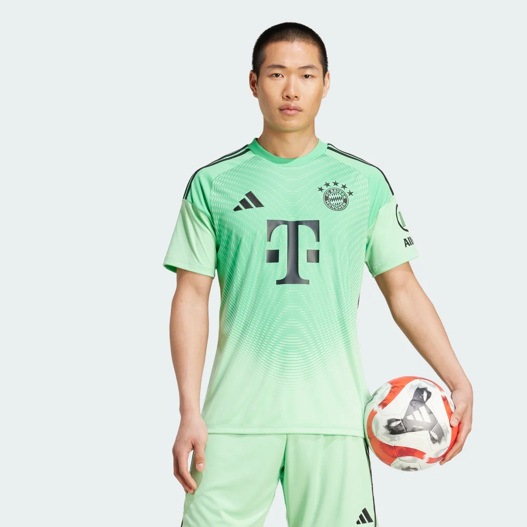 Detalle de Camiseta portero FC Bayern 25/26 de Adidas – verde