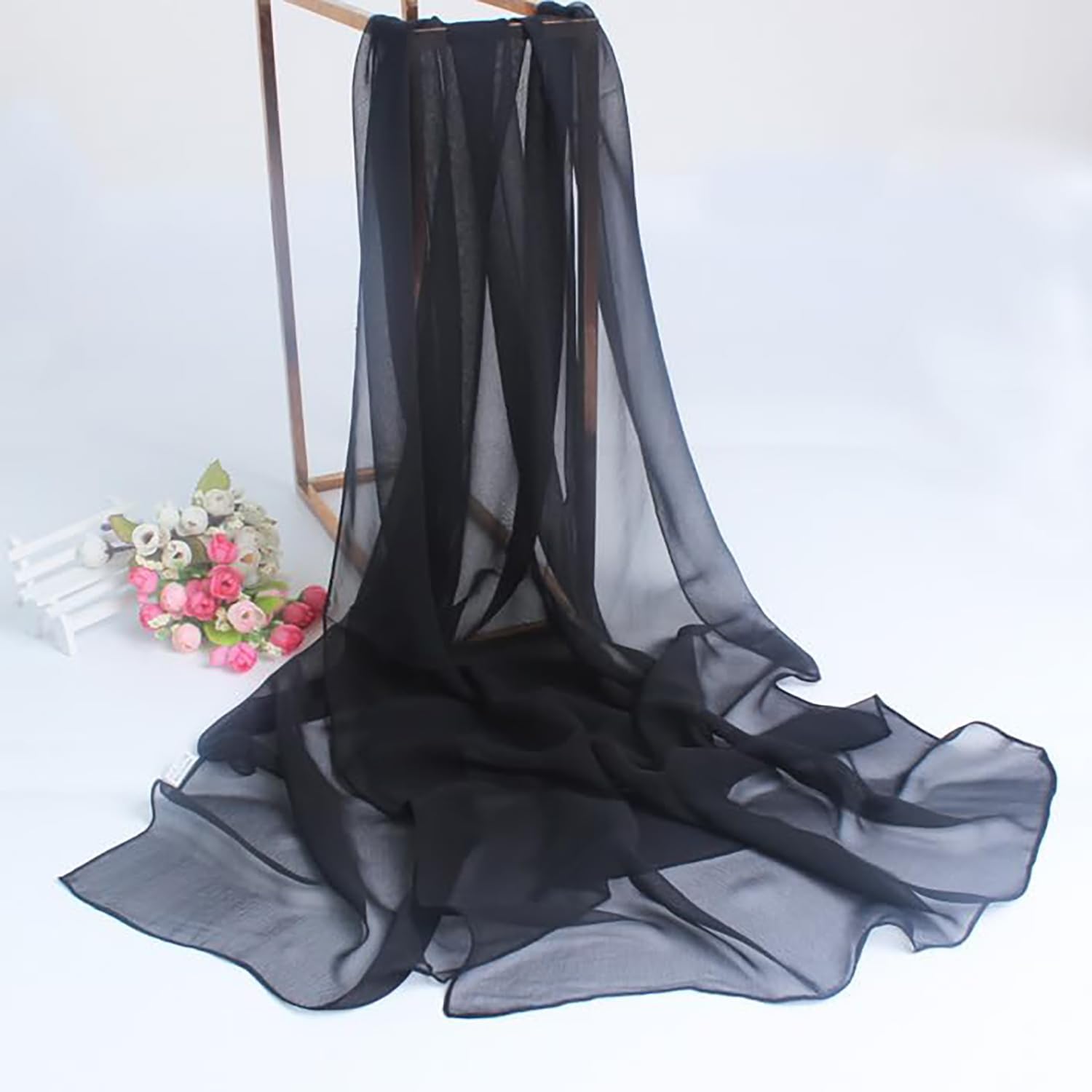 Detalle 2 de Châle Weenwill femme en mousseline légère 70 × 200 cm – écharpe polyvalente pour mariage et soirées