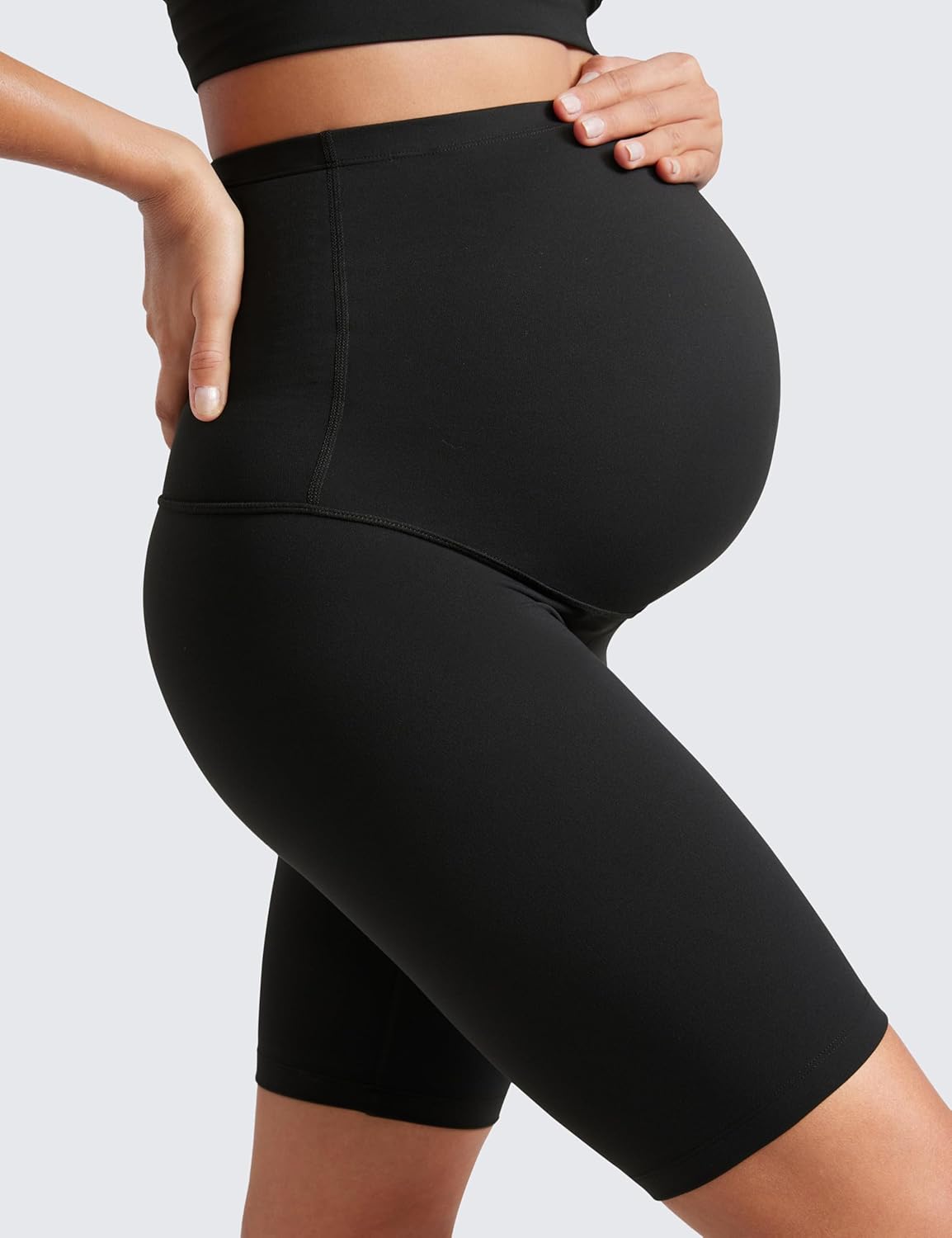 Detalle de CRZ YOGA Women's Butterluxe Maternity Shorts Over The Belly – 4"/6"/8" Over Bump Yoga Shorts