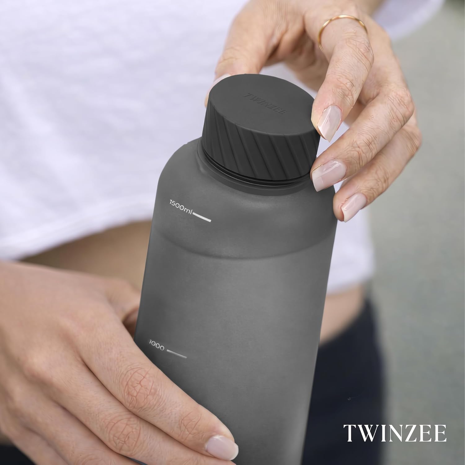 Thumbnail 1 de Twinzee Borraccia sportiva da 1,5 litri nera in Tritan, a prova di perdite e senza BPA