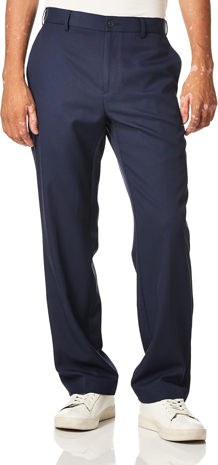 Detalle de PGA Tour Men’s Flat Front Golf Pant with Expandable Waistband