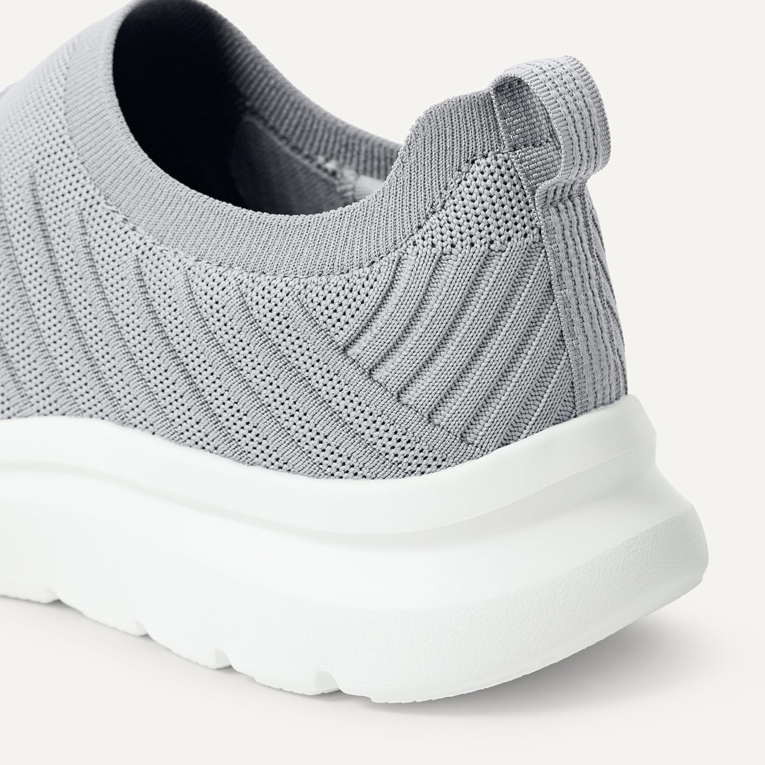 Detalle 2 de Amazon Essentials Herren-Wanderschuhe zum Reinschlüpfen – bequem, flexibel und alltagstauglich