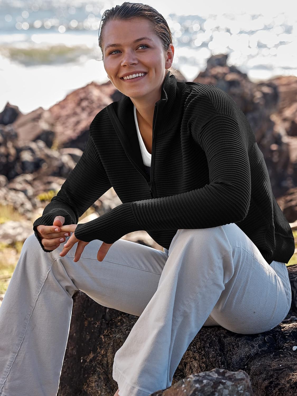 Detalle de ANRABESS Women's Quarter-Zip V-Neck Sweater with Ribbed Knit and Thumbholes