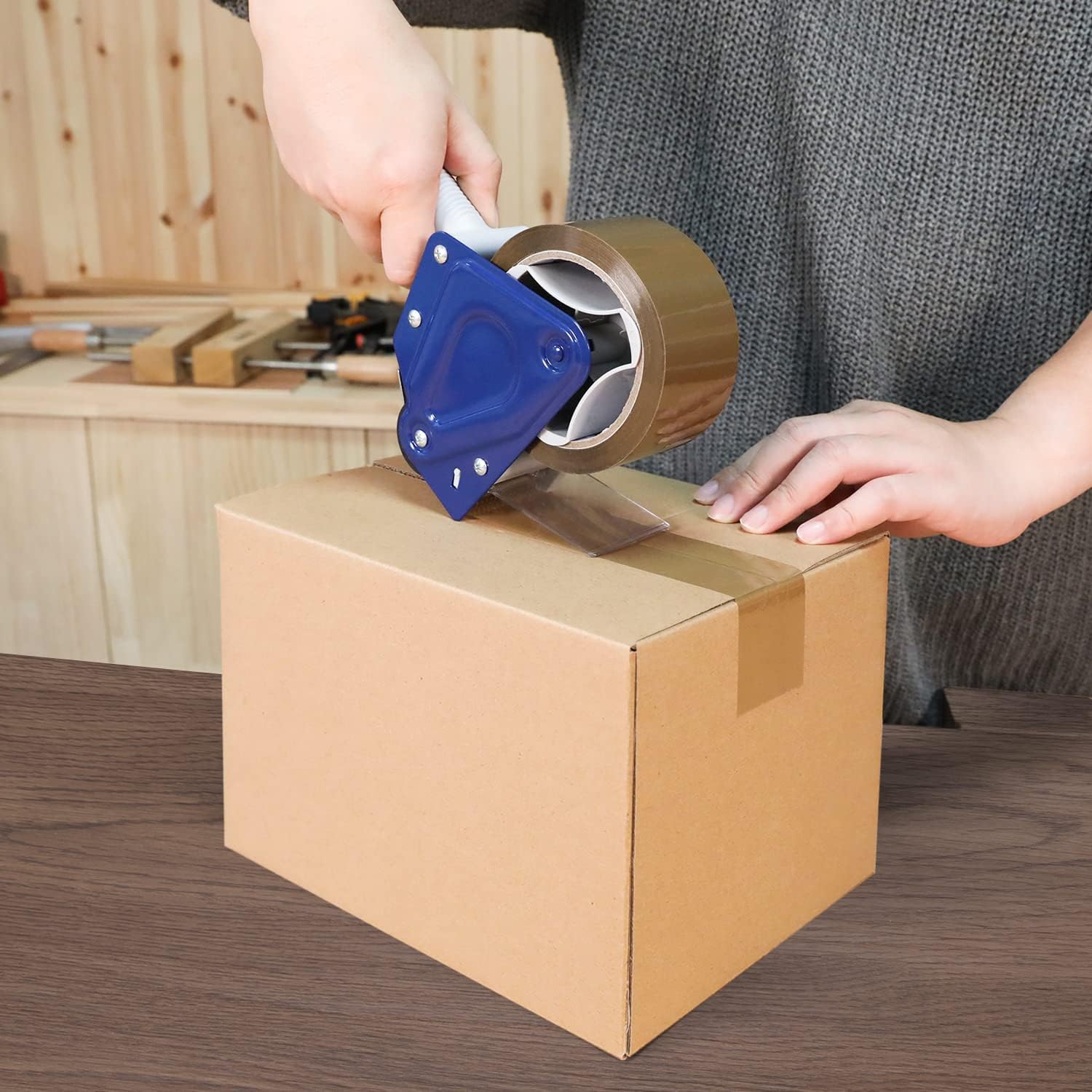 Detalle de Amazon Basics Nastro adesivo per imballaggio 48 mm x 66 m, confezione da 6 rotoli