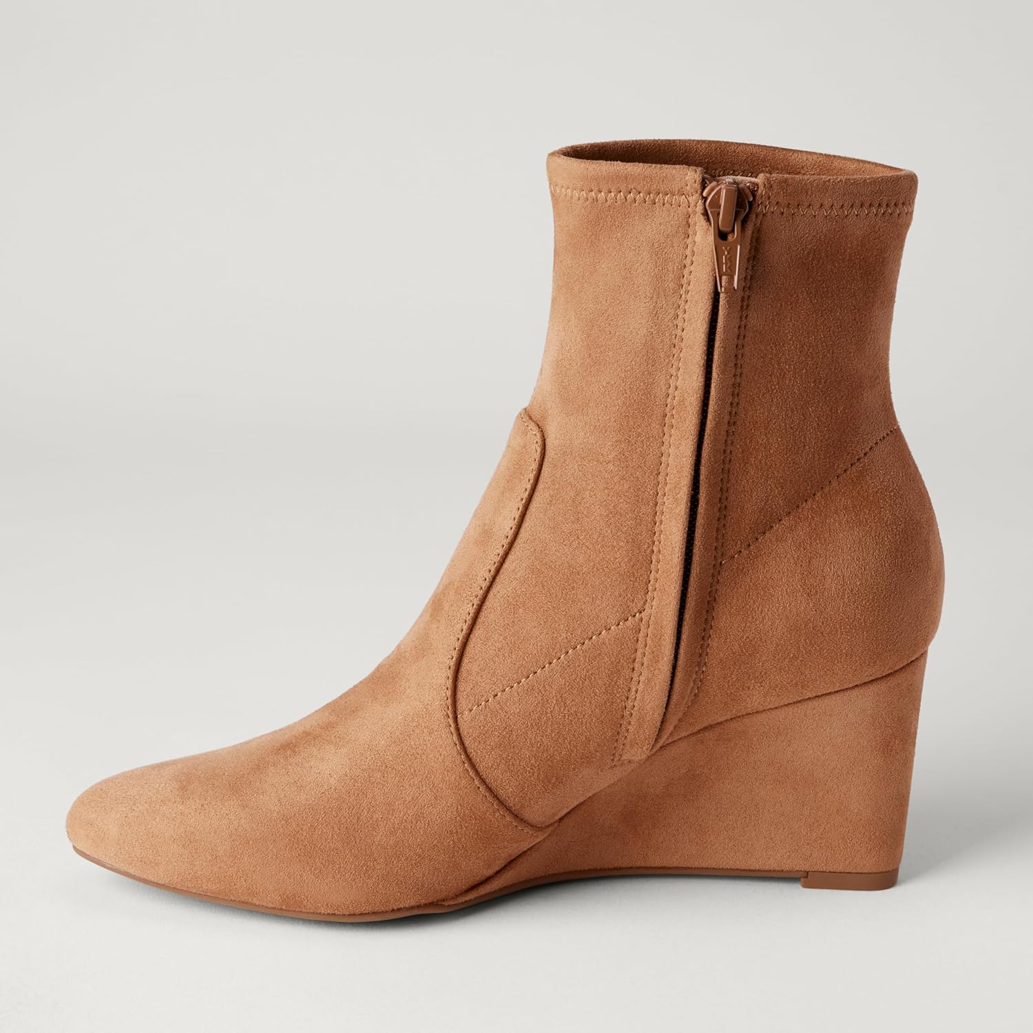 Thumbnail 2 de Amazon Essentials Women's Wedge Zip Ankle Boots