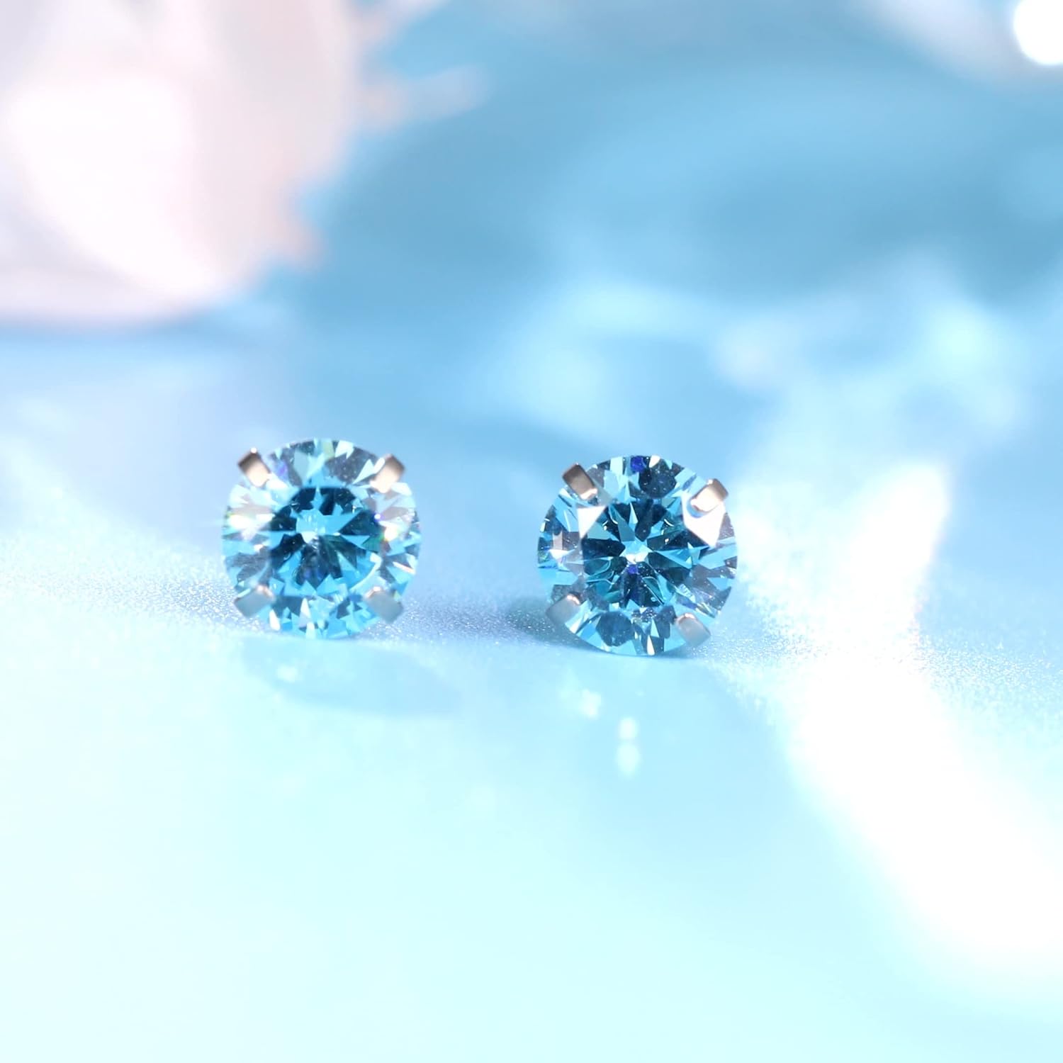 Thumbnail 6 de Limerencia Titan Ohrstecker – hypoallergen, 5 mm CZ, G23 Titan, 20G, für Damen & Herren