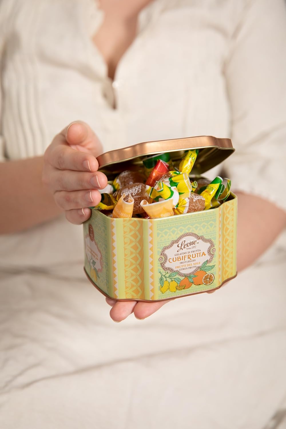 Detalle 2 de Leone depuis 1857 – Boîte en métal Pâtes de Fruits du Soleil (200 g) – Sans Gluten et Végan