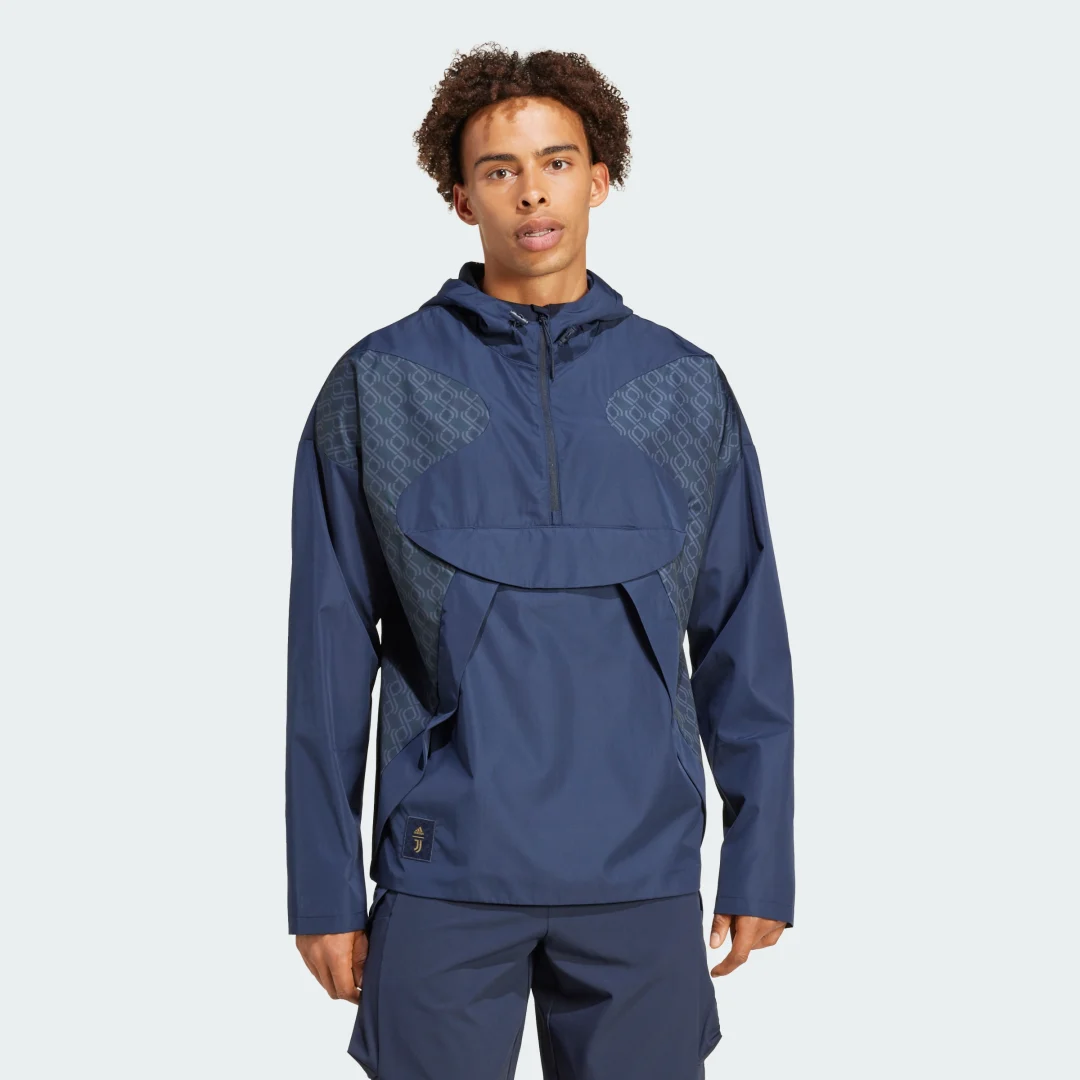 Detalle de Adidas Juventus Seasonal Half-Zip, cortavientos azul con media cremallera