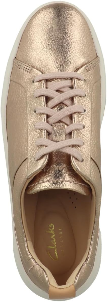 Thumbnail 1 de Clarks Baskets de marche Hollyhock Walk en cuir blanc cassé pour femme