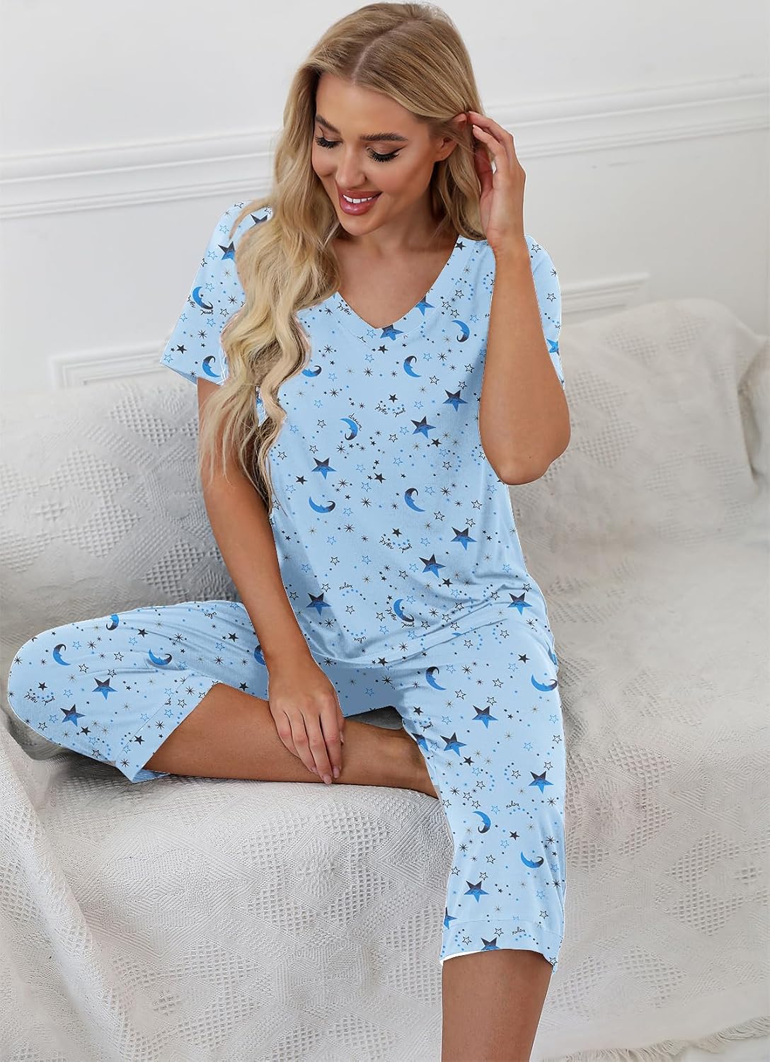 Thumbnail 3 de PrinStory Women's Pajama Set Short Sleeve Shirt and Capri Pants Sleepwear with Pockets