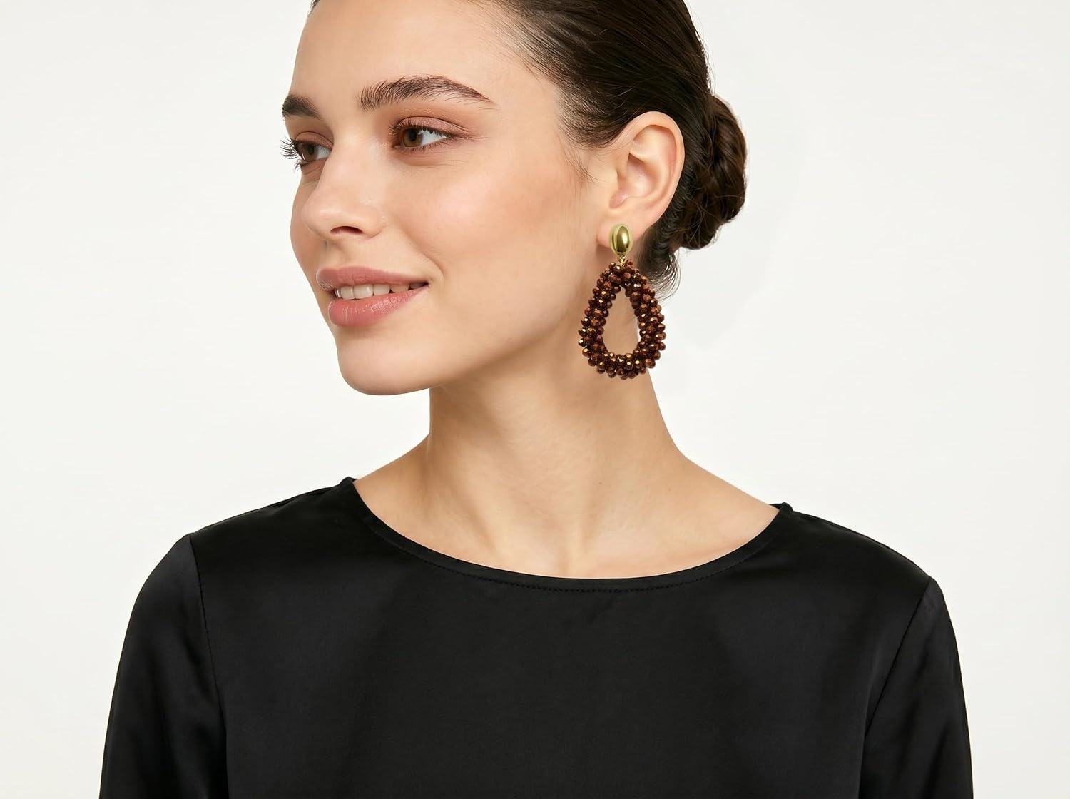 Detalle de Bohemian Ohrringe mit Tropfen-Anhänger aus handgewebten Kristallperlen (Edelstahl) für Damen