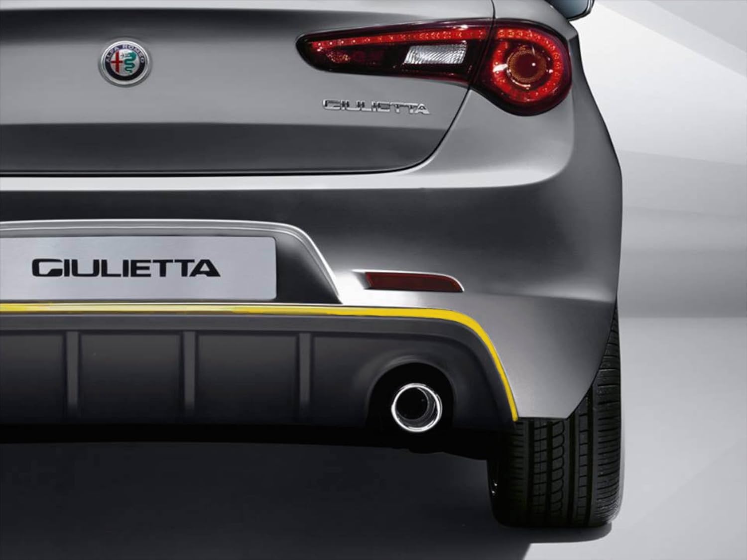 Detalle de Profilo Adesivo per DAM Paraurti Posteriore Alfa Giulietta, 11 mm x 2,00 m