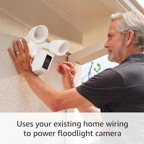 Thumbnail 7 de Ring Floodlight Cam Wired Plus (Outdoor) – 1080p HD security with motion-activated floodlights