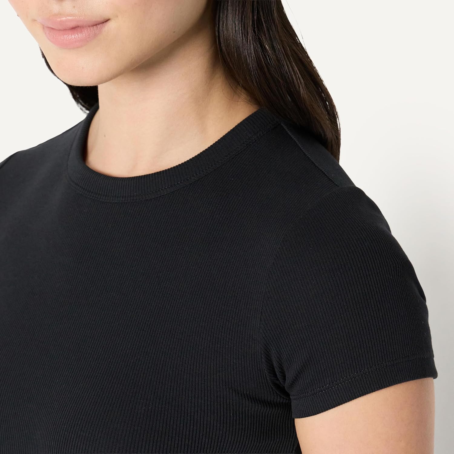 Thumbnail 4 de Amazon Essentials Women's Slim-Fit Stretch Rib Short-Sleeve Tee