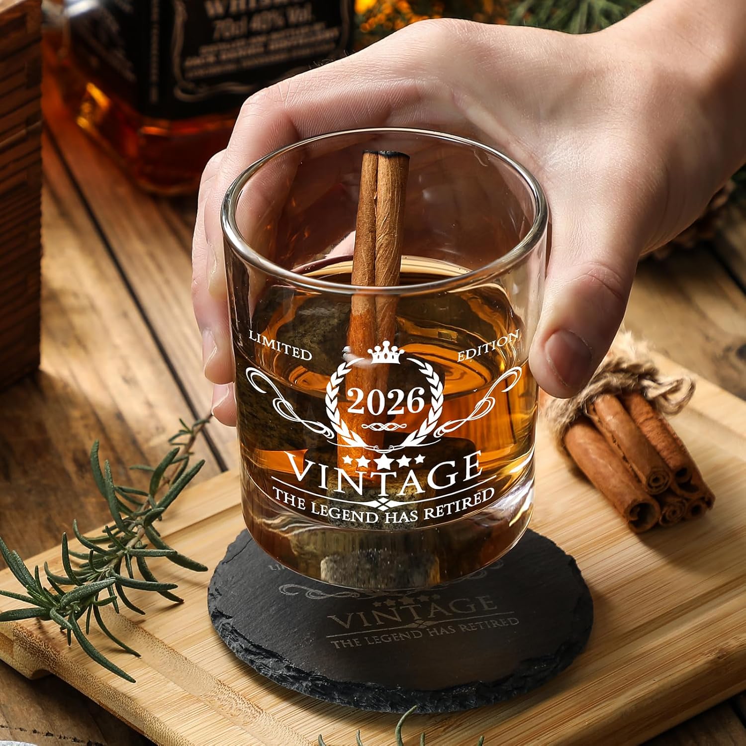 Detalle de Retirement Gift for Men Whiskey Glass Set (2026 The Legend Has Retired) — Wooden Box, Slate Coaster, Granite Stones