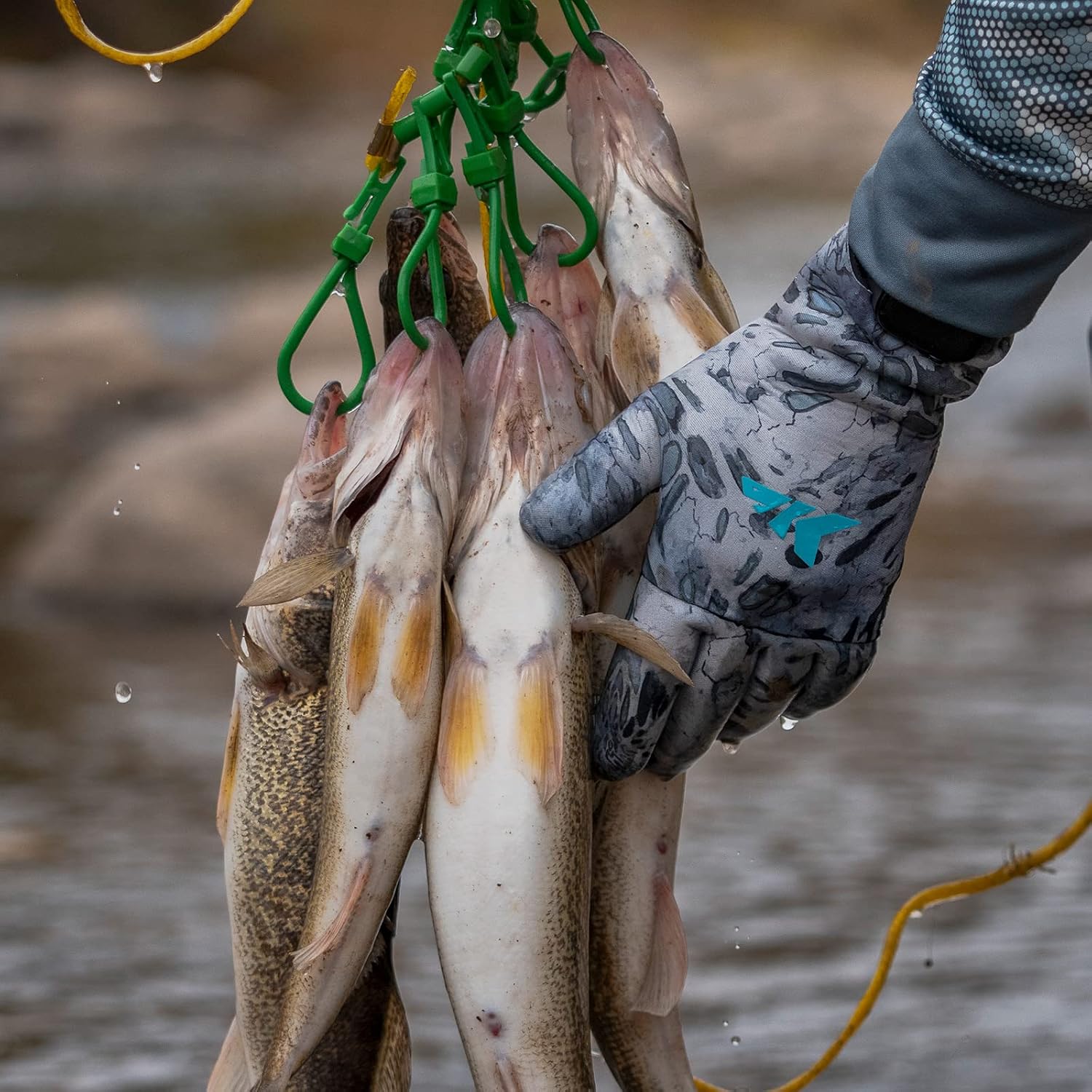 Thumbnail 6 de KastKing IceRiver Fishing Gloves, Waterproof Neoprene, Fleece-Lined, Embossed Grip