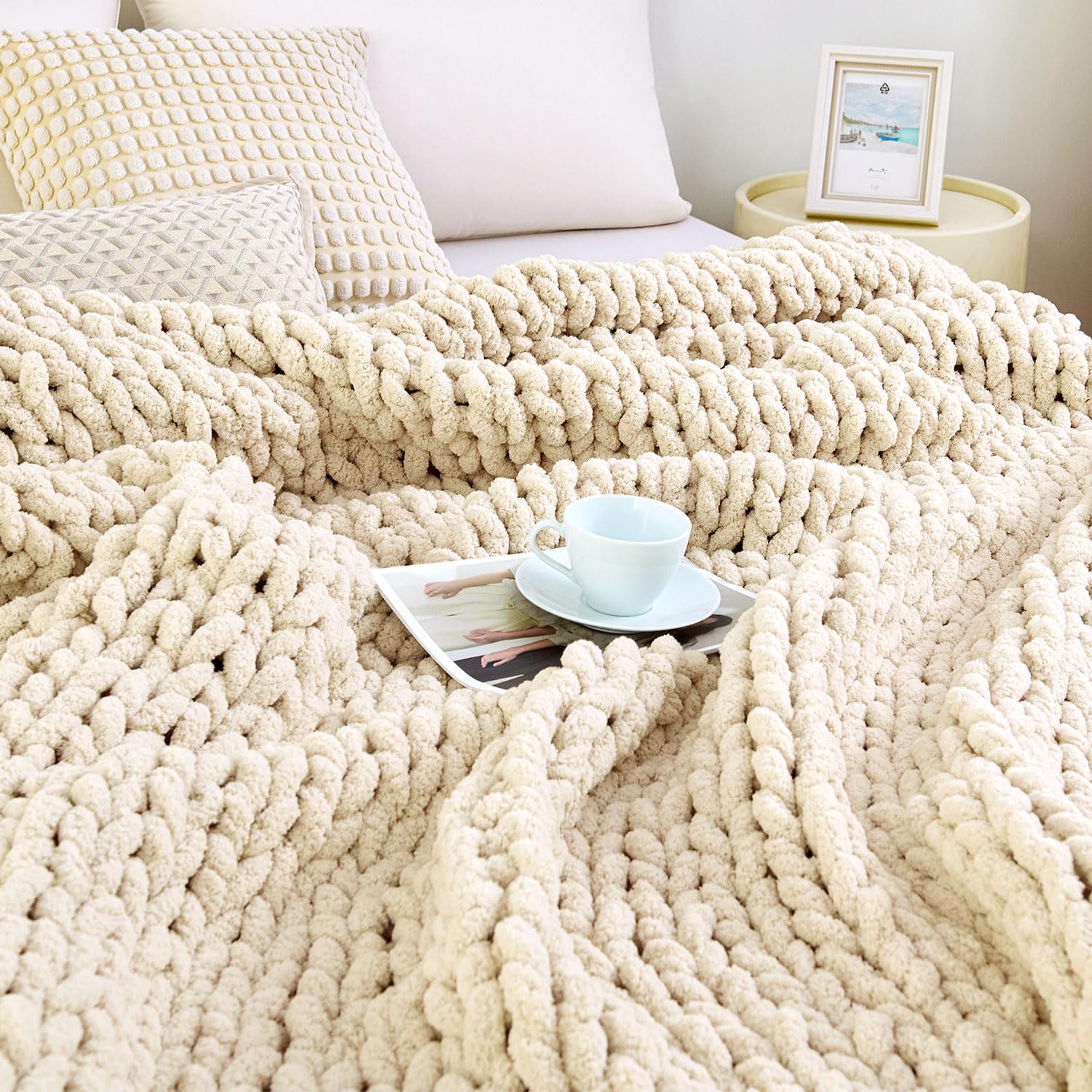 Detalle 2 de Admitrack Chunky Knit Throw 51" x 63" 🛋