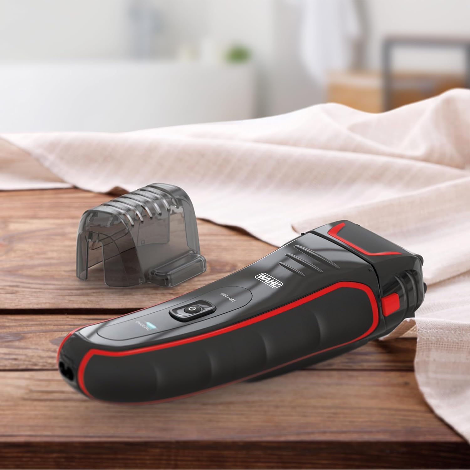 Thumbnail 6 de Wahl Clean and Close Plus men’s electric shaver with Flex Foil and precision trimmer
