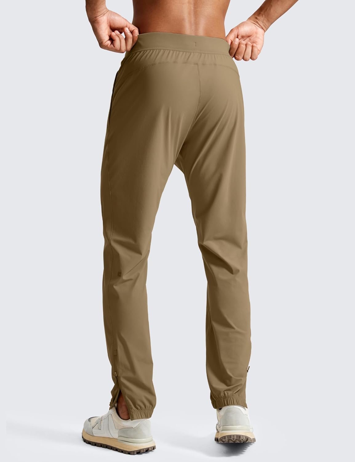 Detalle 2 de CRZ YOGA pantaloni sportivi da corsa leggeri da uomo, artefatto marrone L