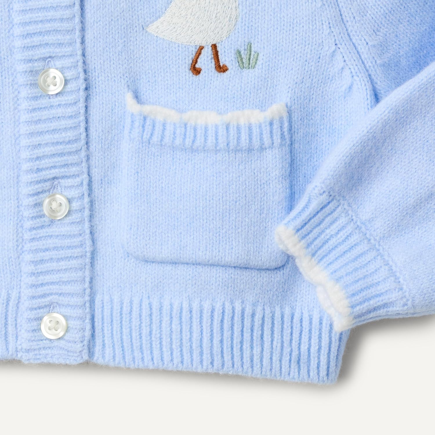 Detalle de Amazon Essentials x Sofia Grainge Baby & Toddler Cardigan Sweater