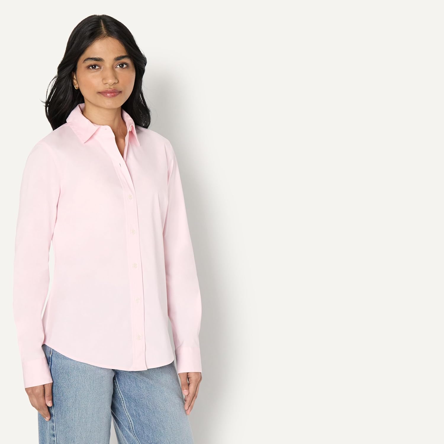 Thumbnail 1 de Amazon Essentials Women’s Regular-Fit Stretch Poplin Button-Up Dress Shirt