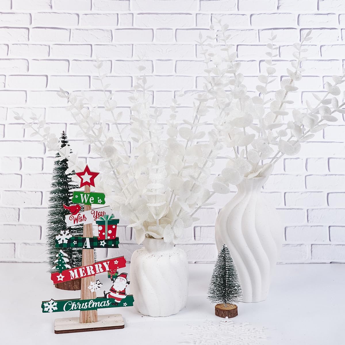 Detalle de Leixi 24pcs Glitter Eucalyptus Leaves Stems, 13.8in – Frosted White for Wedding, Christmas and Seasonal Decor
