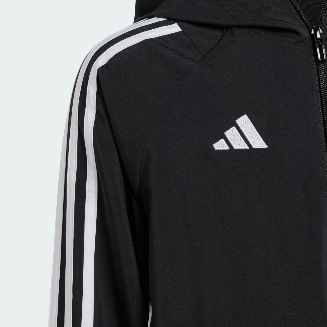 Thumbnail 3 de Cortavientos Tiro 24 (Adolescentes) de Adidas: protección ligera para salir a la calle