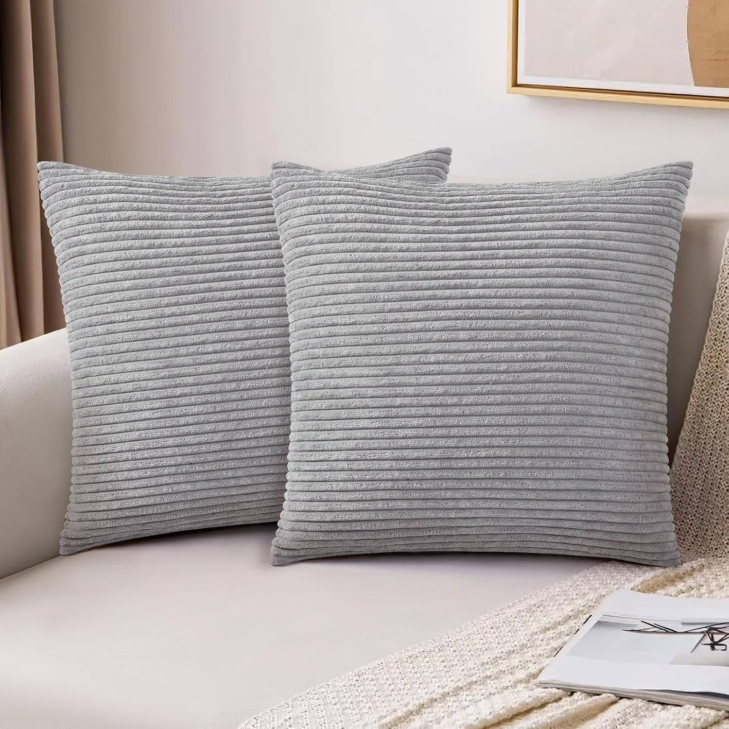 Detalle de AUAUY set van 2 decoratieve kussenhoezen 40 x 40 cm in grijs ribfluweel