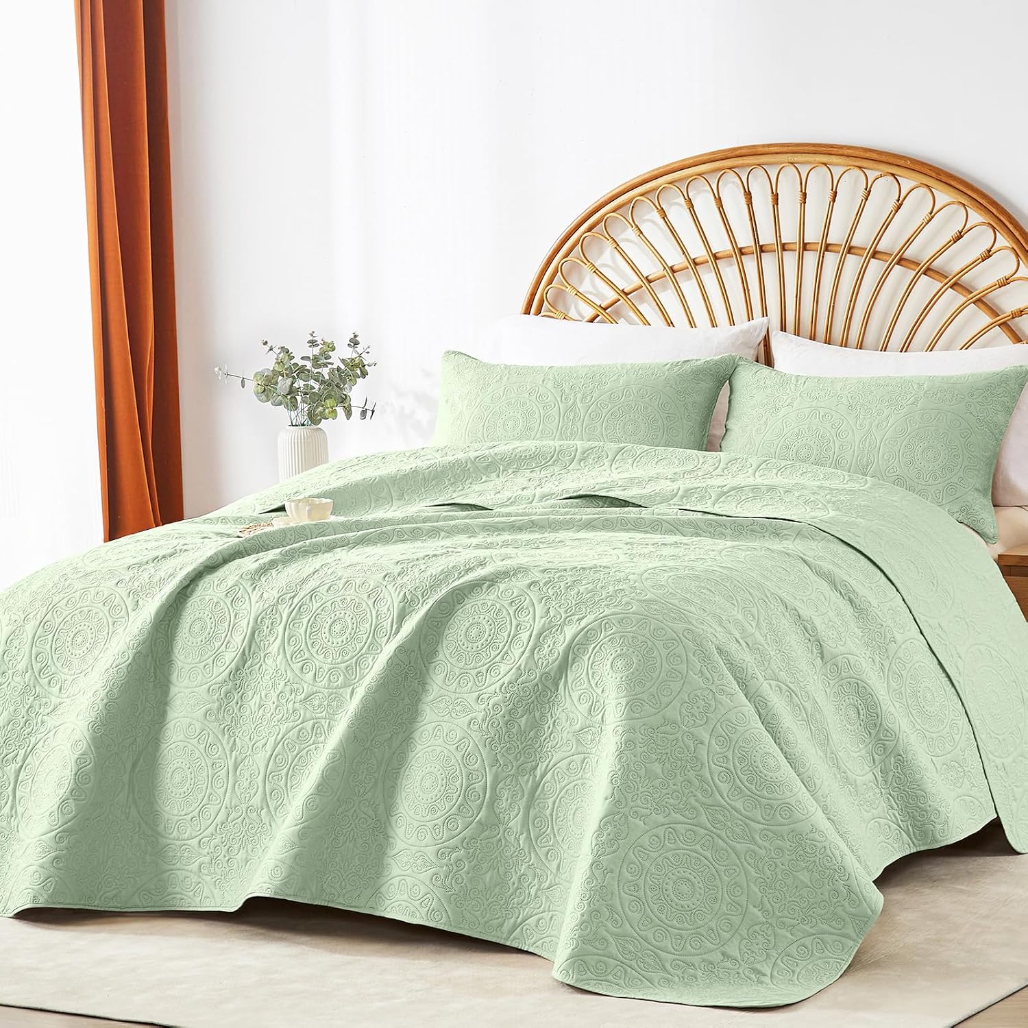Detalle 2 de WURUIBO King/Cal King Quilt Set, Lightweight Bedding
