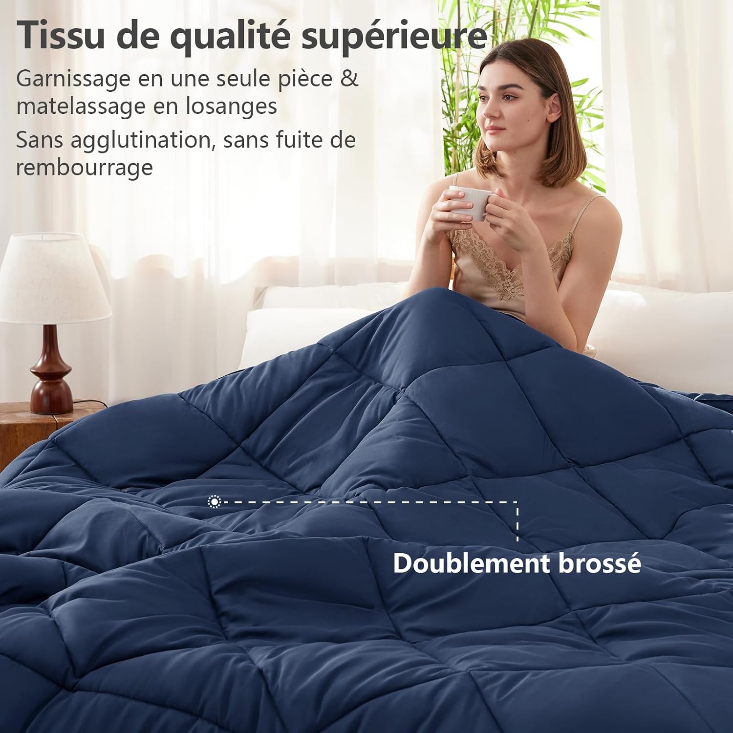 Detalle de CozyLux Couette 220x240 tempérée pour lit 2 personnes – 300 g/m², microfibre, 4 boucles d’angle, bleu marine