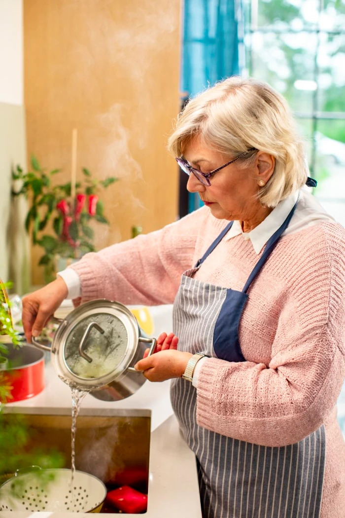 Thumbnail 4 de BK Q-linair Master Glas Topfset 5-teilig – mit Abgießsystem und Deckel-Vierteldrehung