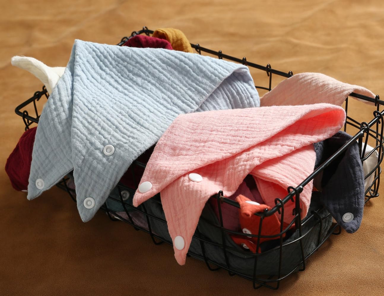 Thumbnail 4 de SLOSH Baby-Lätzchen wasserdicht für Neugeborene (Set) – absorbierend, 2 Druckknöpfe, für 0–36 Monate