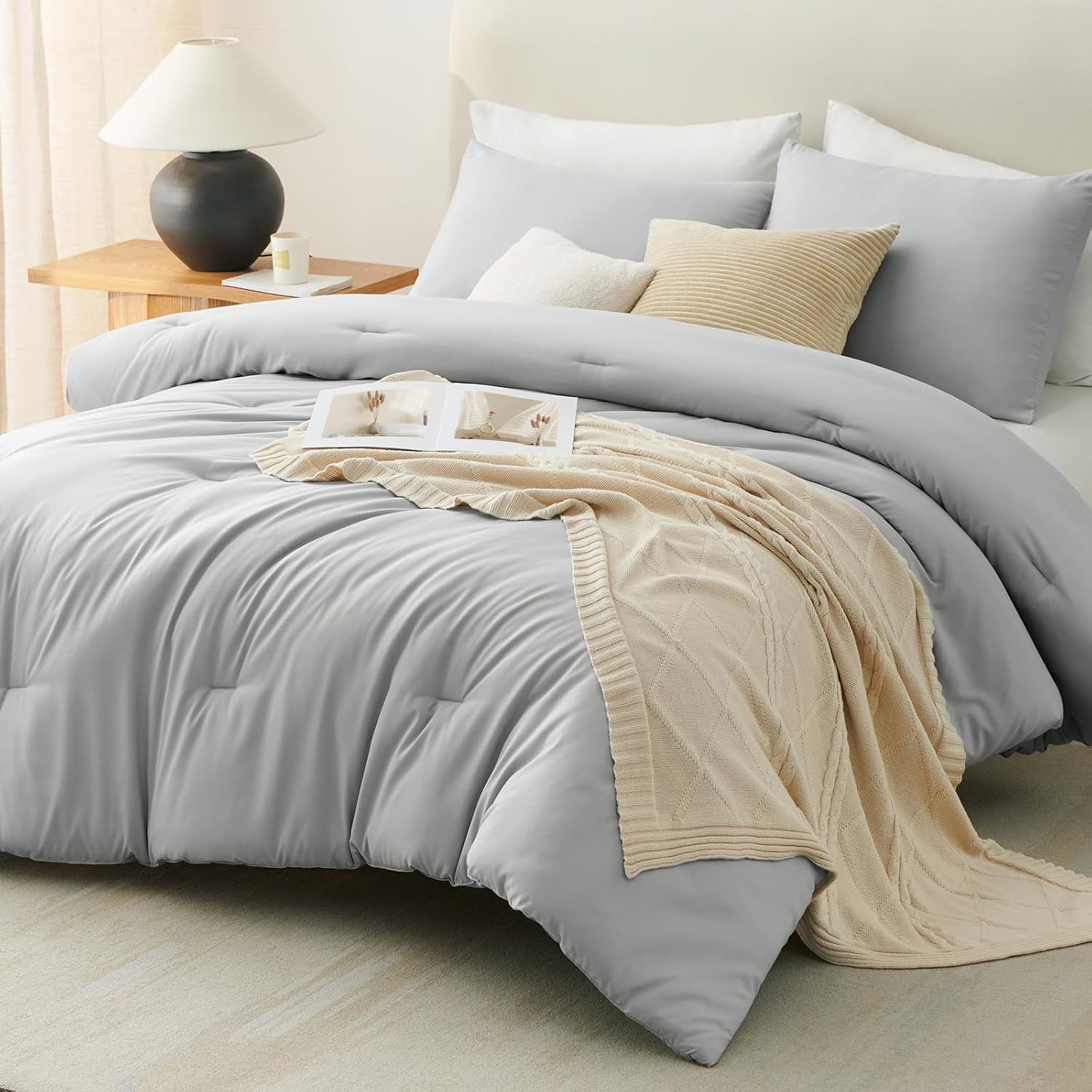 Thumbnail 6 de CozyLux Light Grey Queen Comforter Set, 3-Piece Bedding