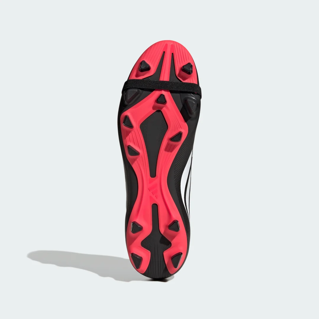 Detalle 2 de Adidas Predator Club: bota de fútbol para césped natural seco y multisuperficie