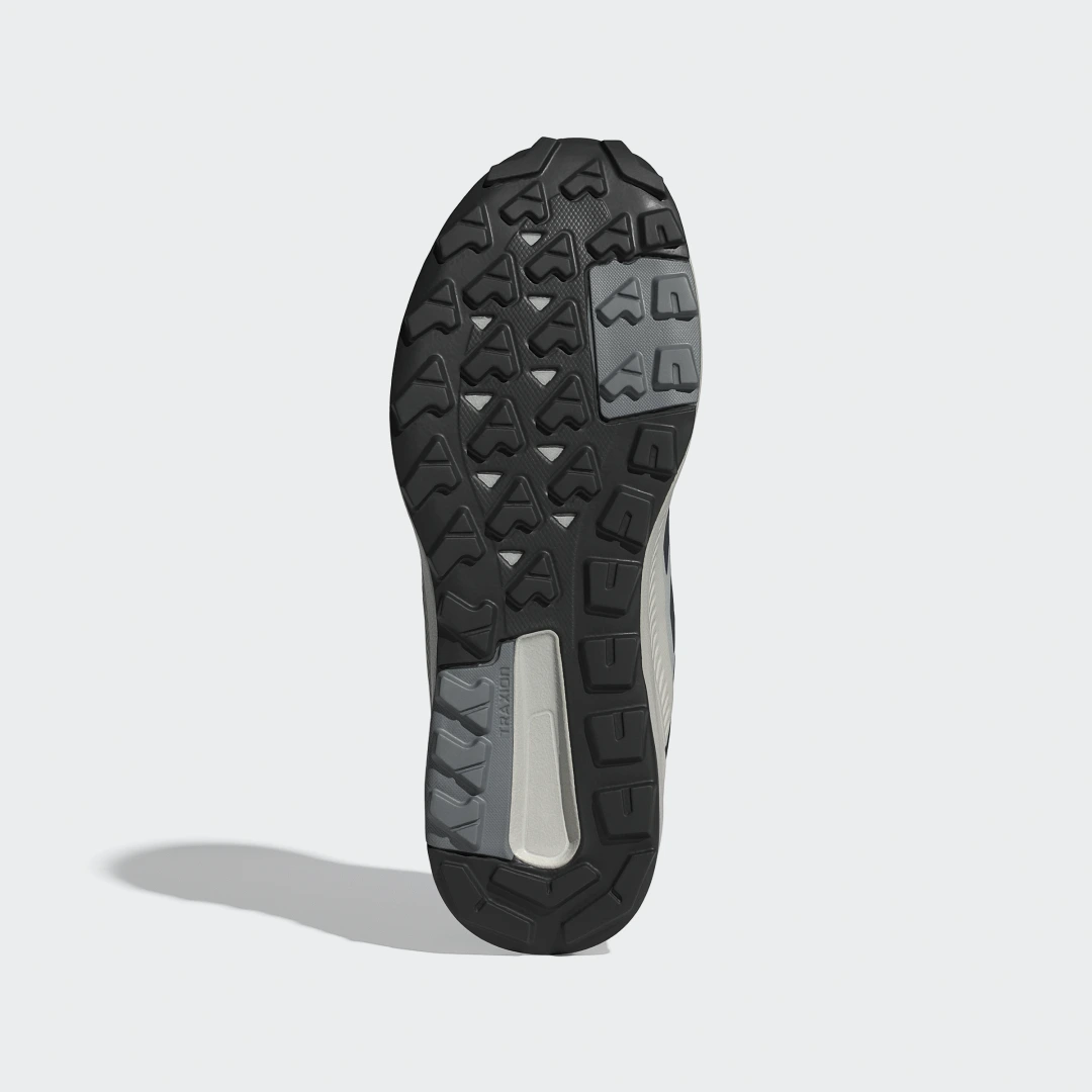 Detalle de Adidas Terrex Anylander Hiking, zapatilla de senderismo gris