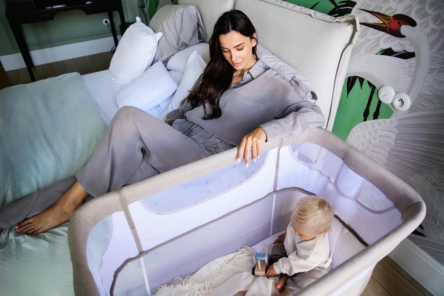 Detalle 2 de Momi SMART Bed 4-in-1 Beistellbett, bis 15 kg