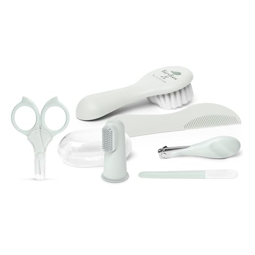 Detalle de Suavinex Neceser Set Manicura para Bebés +0M: kit de 6 utensilios con estuche impermeable azul
