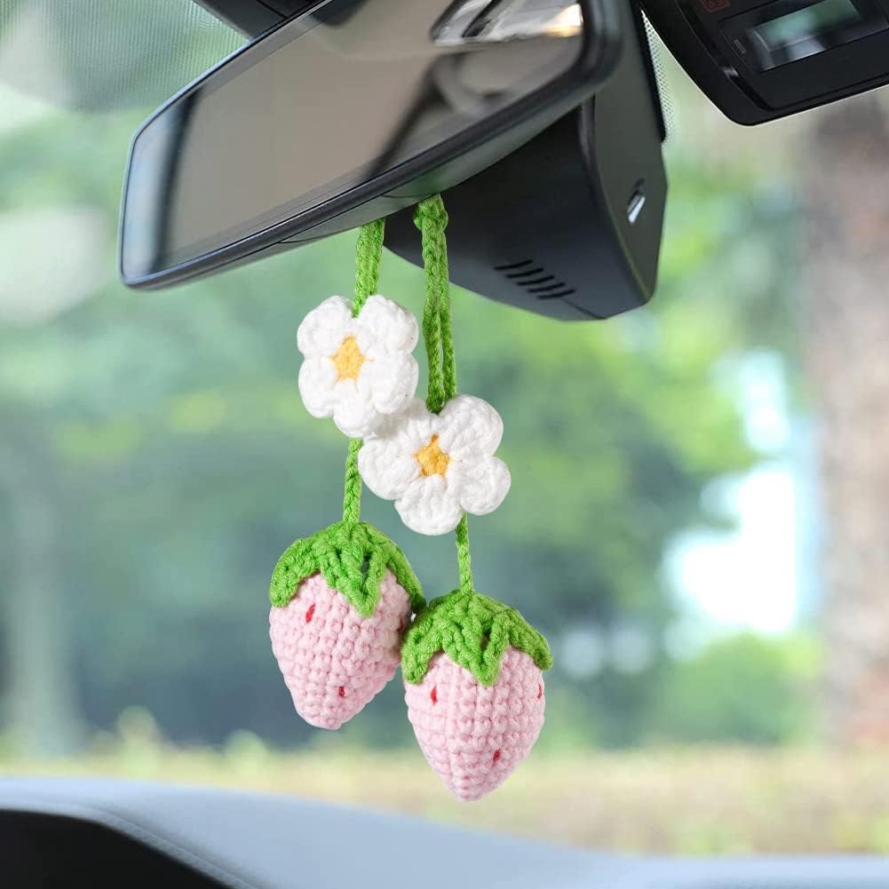 Detalle de JSCARLIFE Strawberry Crochet Car Hanging Charm 3.5cm