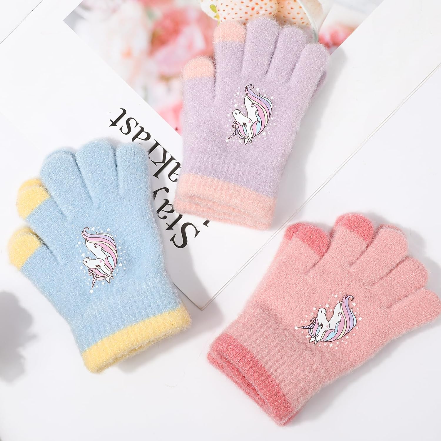 Detalle de Kids magic knit gloves, 3 pairs
