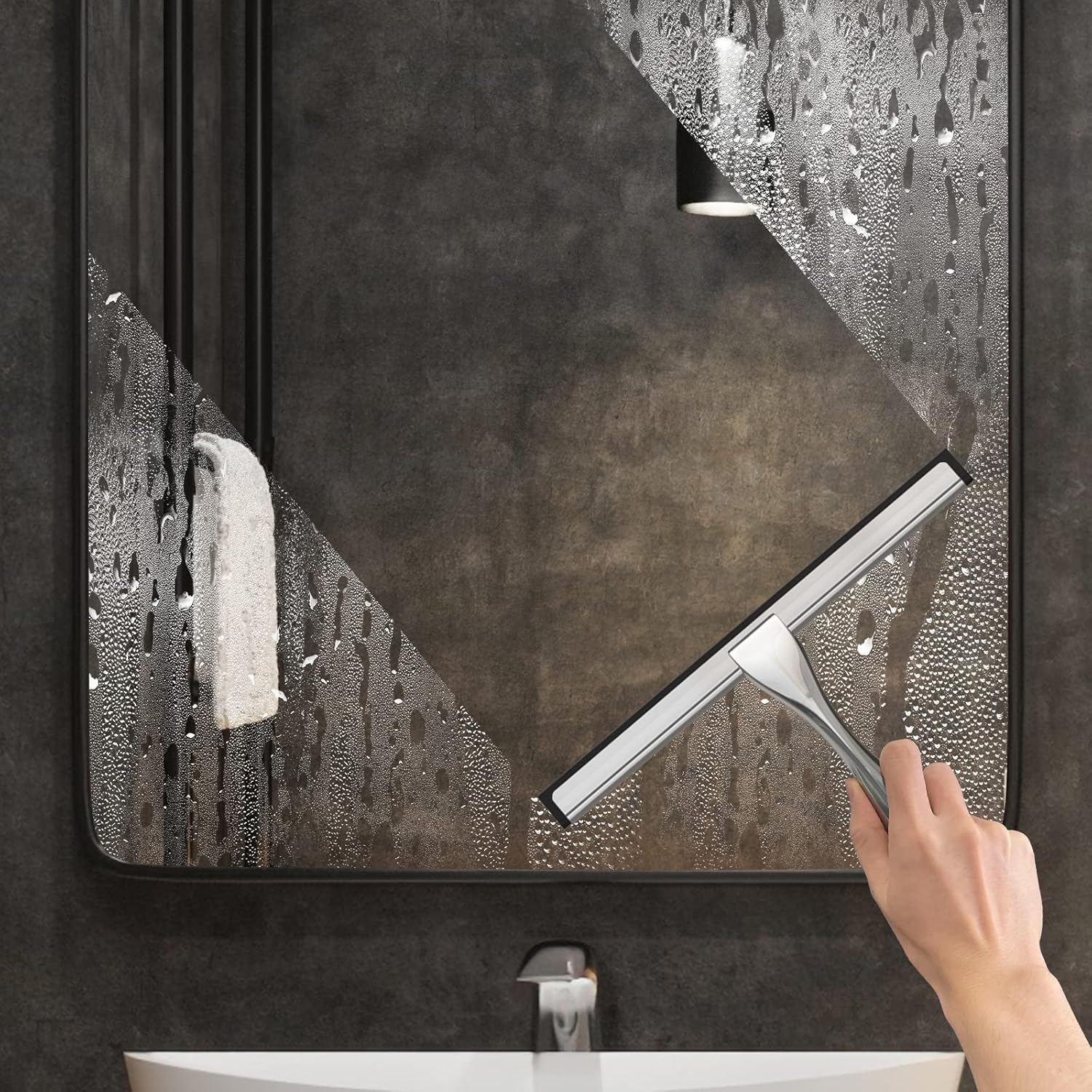 Detalle 2 de All-Purpose Stainless Steel Shower Squeegee 10"