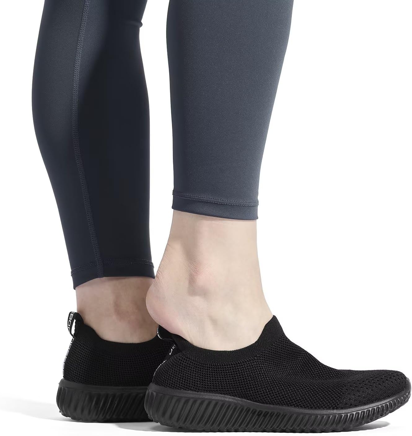 Thumbnail 2 de TIOSEBON Women's Slip On Trainers: Comfortable Memory Foam Breathable Mesh Sneakers