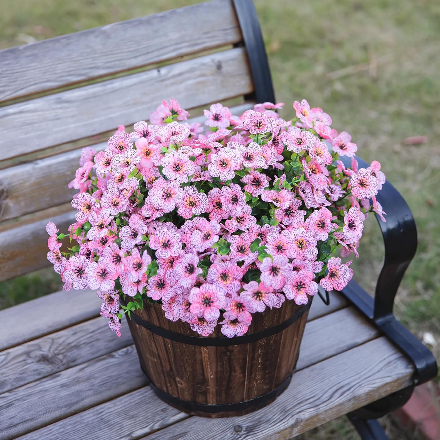 Detalle 2 de Artificial daisy flowers 12 bundles