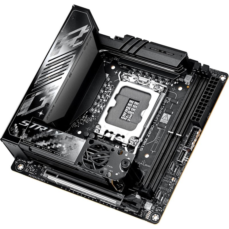 Detalle de ASUS ROG STRIX Z890-I GAMING WIFI: placa base mini-ITX para Intel Core Ultra (Serie 2)