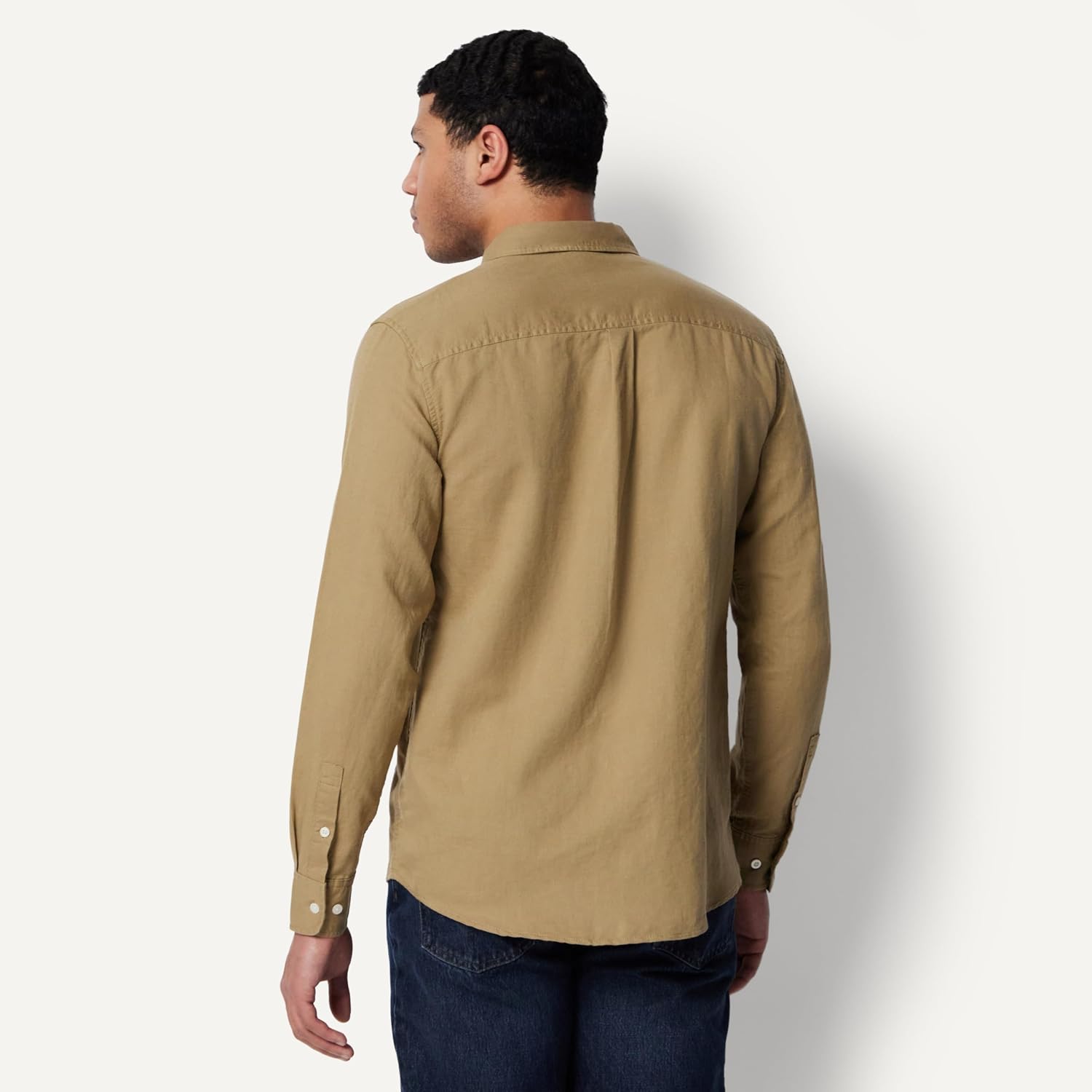 Detalle 2 de Amazon Essentials Herren Langärmliges Hemd aus Leinenmischgewebe – normale Passform
